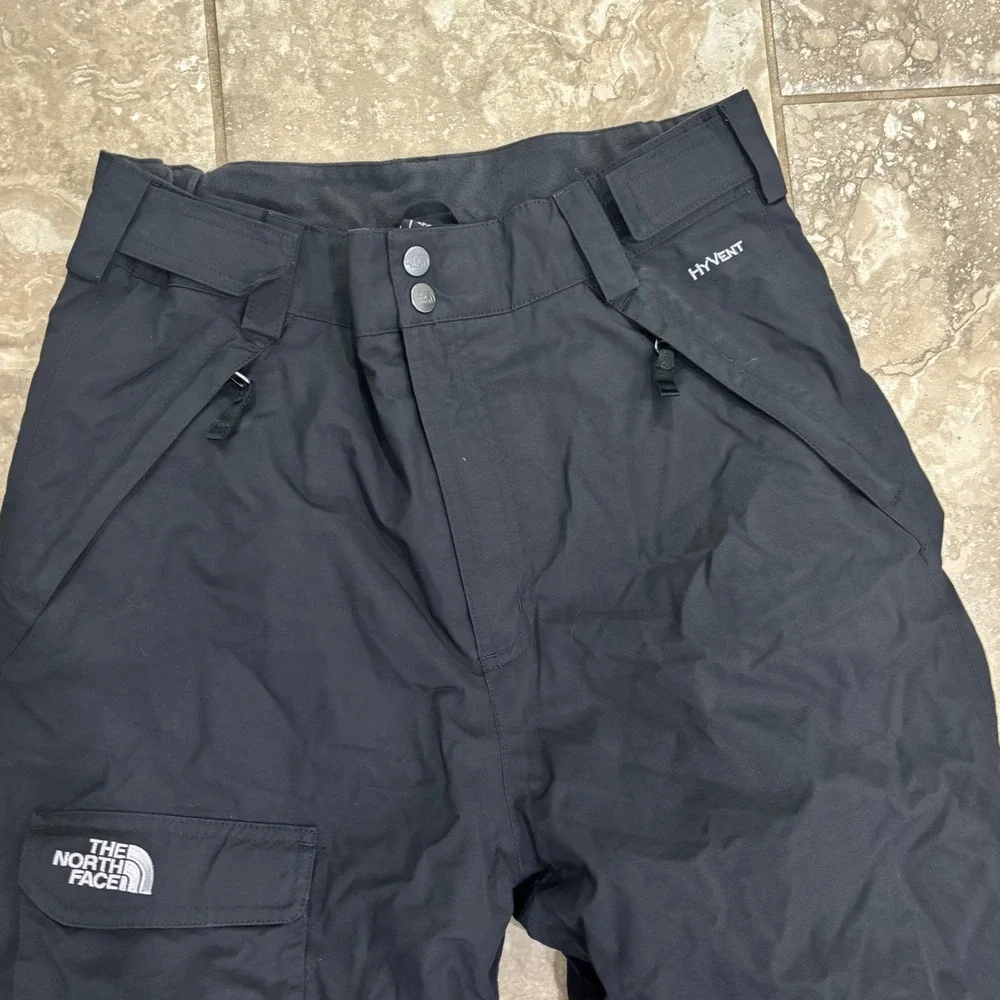 The North Face Boys XL 18/20‎ Black HyVent Insulated Snow Ski Pants Waterproof
